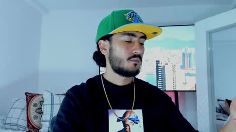 Snapshot of david_johnson372 chatting on 02-02-26, 12:53 Hey im David that loves to explore and speak their fantasies. Very open talktative and nice. Feel free to chat with me online show from 02-02-26, 12:53