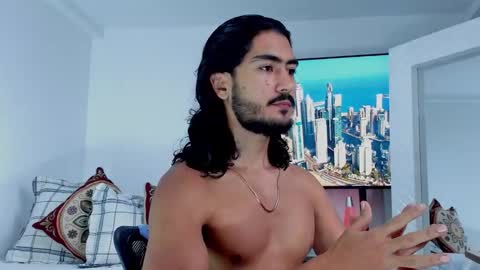 Snapshot of david_johnson372 chatting on 02-03-26, 01:05 Hey im David that loves to explore and speak their fantasies. Very open talktative and nice. Feel free to chat with me online show from 02-03-26, 01:05