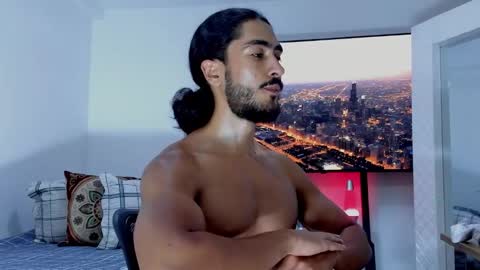 Snapshot of david_johnson372 chatting on 02-10-26, 12:37 Hey im David that loves to explore and speak their fantasies. Very open talktative and nice. Feel free to chat with me online show from 02-10-26, 12:37