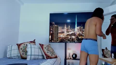 Snapshot of david_johnson372 chatting on 02-12-26, 12:11 Hey im David that loves to explore and speak their fantasies. Very open talktative and nice. Feel free to chat with me online show from 02-12-26, 12:11