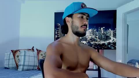 Snapshot of david_johnson372 chatting on 02-13-26, 01:23 Hey im David that loves to explore and speak their fantasies. Very open talktative and nice. Feel free to chat with me online show from 02-13-26, 01:23