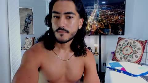 Snapshot of david_johnson372 chatting on 02-24-26, 01:31 Hey im David that loves to explore and speak their fantasies. Very open talktative and nice. Feel free to chat with me online show from 02-24-26, 01:31