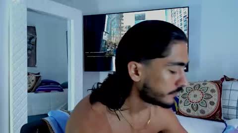 Snapshot of david_johnson372 chatting on 02-28-26, 12:06 Hey im David that loves to explore and speak their fantasies. Very open talktative and nice. Feel free to chat with me online show from 02-28-26, 12:06