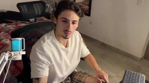 David online show from 04-27-26, 07:23