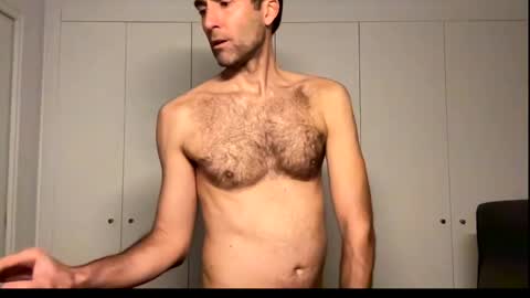 Snapshot of david_spanish chatting on 12-26-24, 07:27 David Cock online show from 12-26-24, 07:27