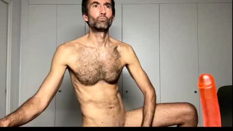 Snapshot of david_spanish chatting on 11-18-25, 07:07 David Cock online show from 11-18-25, 07:07