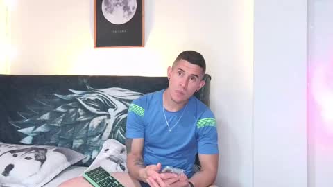 Snapshot of david_stark_1 chatting on 12-15-24, 04:15 -- David Stark -- online show from 12-15-24, 04:15