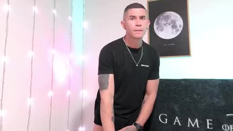 Snapshot of david_stark_1 chatting on 12-25-24, 01:41 -- David Stark -- online show from 12-25-24, 01:41