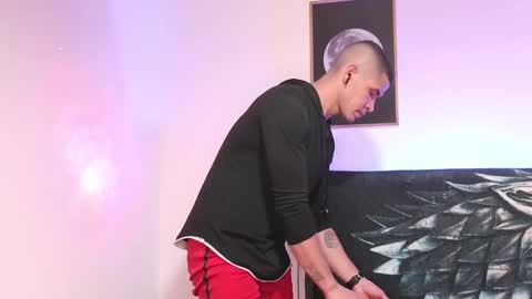 Snapshot of david_stark_1 chatting on 01-03-25, 01:36 -- David Stark -- online show from 01-03-25, 01:36