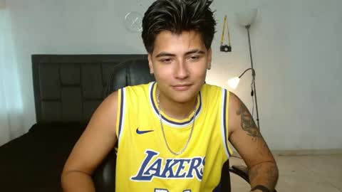 Snapshot of davidbless chatting on 06-08-26, 04:40 David Bless online show from 06-08-26, 04:40