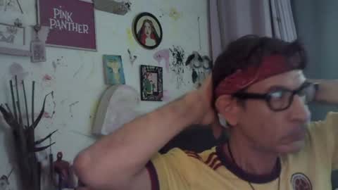 Snapshot of davidhumbee chatting on 06-19-26, 01:21 David Lucky 13 online show from 06-19-26, 01:21