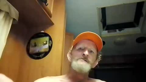 Snapshot of davidlennyd517399 chatting on 02-01-25, 06:29 David Doyle online show from 02-01-25, 06:29