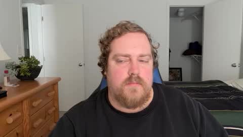 Snapshot of davidmdrake chatting on 03-10-26, 08:47 davidmdrake online show from 03-10-26, 08:47