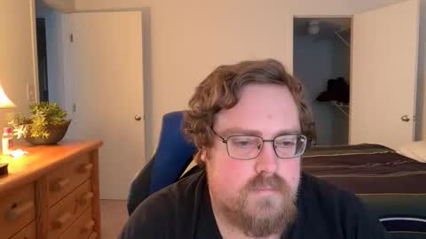 Snapshot of davidmdrake chatting on 03-12-26, 11:11 davidmdrake online show from 03-12-26, 11:11