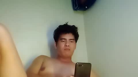 Snapshot of davidrocero chatting on 03-15-26, 01:50 davidrocero online show from 03-15-26, 01:50