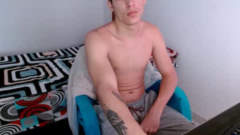 davidsalazar33 online show from 10-19-25, 01:56