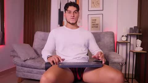 Snapshot of davies_brown chatting on 10-02-25, 09:11 Davies brown schedule 12pm to 5pm col time online show from 10-02-25, 09:11