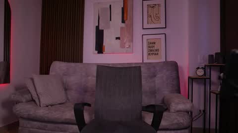 Snapshot of davies_brown chatting on 10-10-25, 09:03 Davies brown schedule 12pm to 5pm col time online show from 10-10-25, 09:03