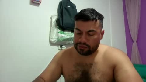 Snapshot of davinson_lopez35 chatting on 07-30-26, 05:06 davinson_lopez35 online show from 07-30-26, 05:06