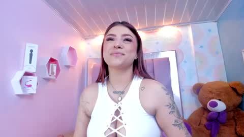 Snapshot of dawa_angels chatting on 02-01-25, 02:16 DAWA ANGELS online show from 02-01-25, 02:16