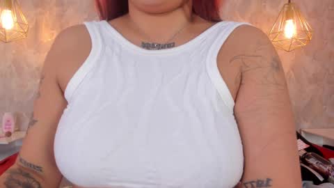 Snapshot of dawa_angels chatting on 09-23-25, 02:14 DAWA ANGELS online show from 09-23-25, 02:14