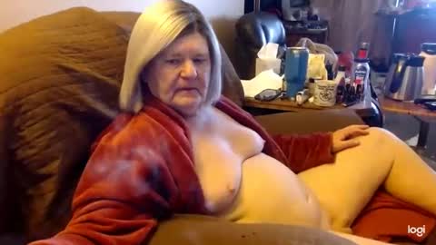 Snapshot of dawndoesall chatting on 02-08-25, 05:29 dawndoesall online show from 02-08-25, 05:29