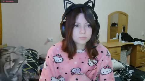 Alice online show from 10-25-25, 08:33