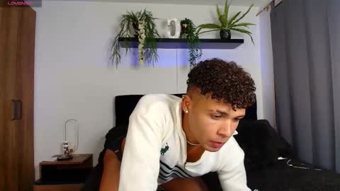 DAX online show from 11-18-25, 06:12