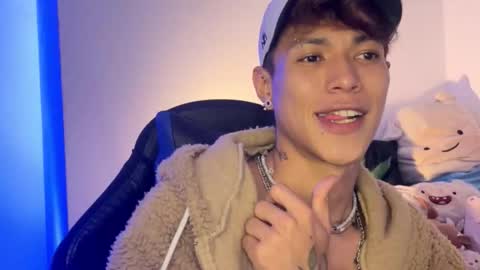 Snapshot of daxonreyy_ chatting on 02-27-26, 04:56 Daxon online show from 02-27-26, 04:56