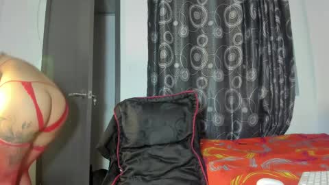 Dayan foxx online show from 02-15-25, 03:09