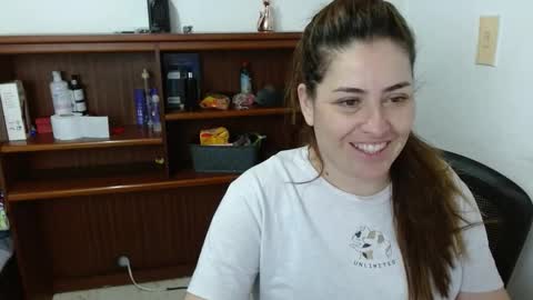 Snapshot of dayan_hanks chatting on 05-09-26, 11:26 dayan online show from 05-09-26, 11:26