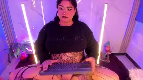 Snapshot of dayan_silva_ chatting on 05-15-26, 03:02 DAYAN online show from 05-15-26, 03:02