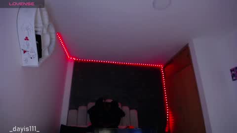  Dayis  online show from 12-15-25, 12:59