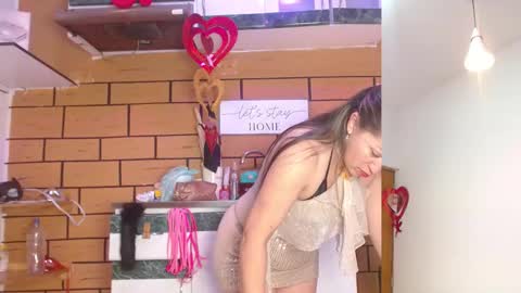 Snapshot of dayla_grey chatting on 03-09-25, 12:53 Dayla online show from 03-09-25, 12:53