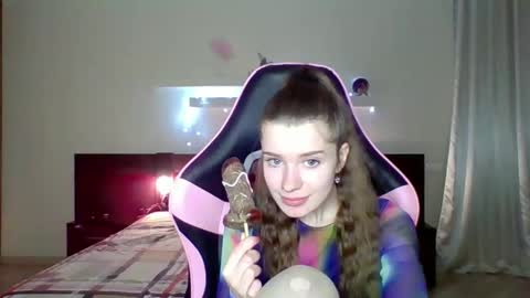 Snapshot of dazdrasmigdasue chatting on 01-26-25, 05:34 dazdrasmigdasue online show from 01-26-25, 05:34