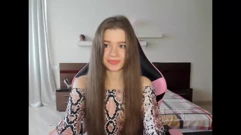 Snapshot of dazdrasmigdasue chatting on 01-31-25, 07:29 dazdrasmigdasue online show from 01-31-25, 07:29