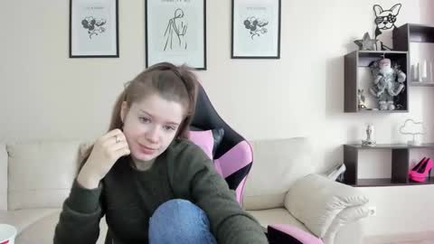 Snapshot of dazdrasmigdasue chatting on 02-11-25, 10:59 dazdrasmigdasue online show from 02-11-25, 10:59