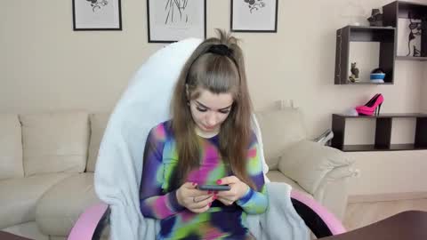 Snapshot of dazdrasmigdasue chatting on 02-20-25, 02:02 dazdrasmigdasue online show from 02-20-25, 02:02