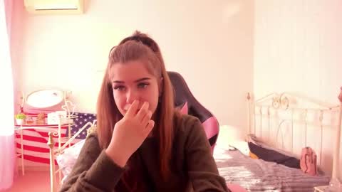 Snapshot of dazdrasmigdasue chatting on 02-24-25, 11:21 dazdrasmigdasue online show from 02-24-25, 11:21