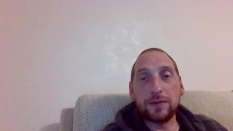 Snapshot of dazza2574 chatting on 12-13-25, 10:04 dazza2574 online show from 12-13-25, 10:04
