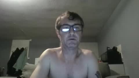 Snapshot of dazzill chatting on 11-01-25, 02:02 Dazzill online show from 11-01-25, 02:02