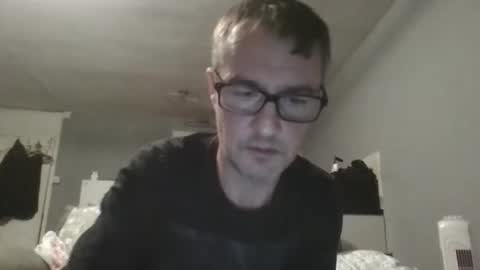 Snapshot of dazzill chatting on 11-29-25, 06:44 Dazzill online show from 11-29-25, 06:44