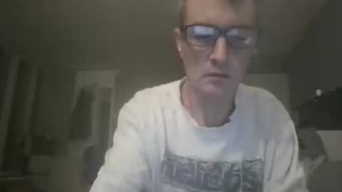 Snapshot of dazzill chatting on 12-03-25, 06:28 Dazzill online show from 12-03-25, 06:28