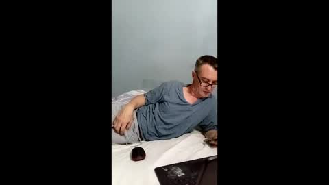 Dazzill online show from 04-30-26, 07:42