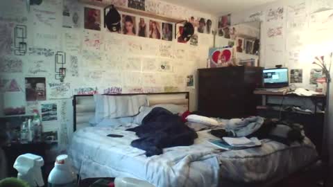 dbeamon92 online show from 02-13-26, 06:26