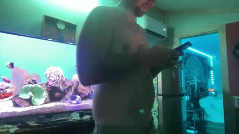 Snapshot of dcwells1992 chatting on 10-24-25, 03:58 dcwells1992 online show from 10-24-25, 03:58