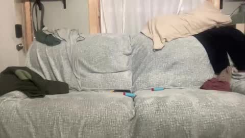 Snapshot of dcwells1992 chatting on 01-13-26, 04:18 dcwells1992 online show from 01-13-26, 04:18