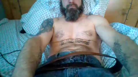 Snapshot of ddady22 chatting on 03-08-25, 10:24 ddady22 online show from 03-08-25, 10:24