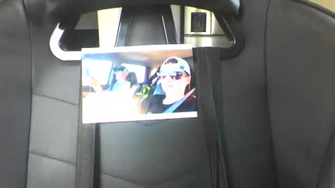 Snapshot of ddawgkdawg chatting on 06-27-26, 10:15 Ddawgtylol Kdawg online show from 06-27-26, 10:15