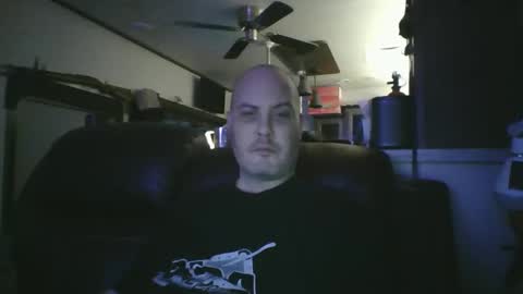 Snapshot of ddboobman chatting on 02-02-25, 02:17 want girl to play with me online show from 02-02-25, 02:17